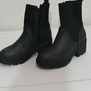 Dolce Vita Black Ankle Boots